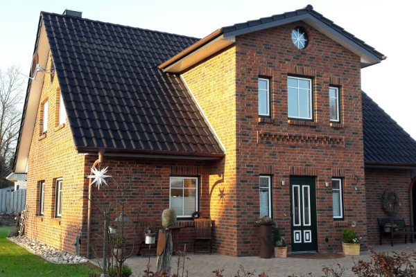 T.R.G. Friesengiebel - 005-C